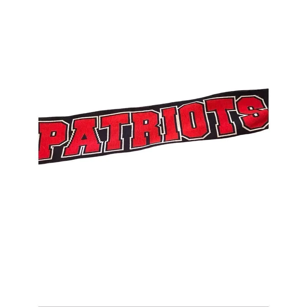 NFL Black Red White Warm Knit New England Patriots Reversible Knit Scarf